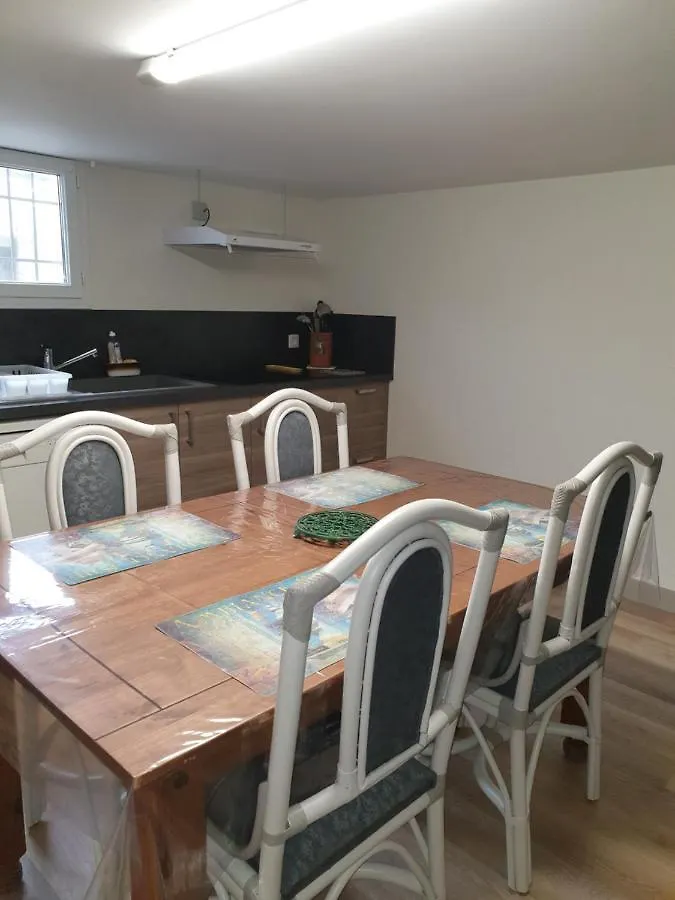 T1 Dans Maison Au Calme Réalmont Apartamento