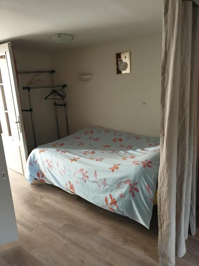 T1 Dans Maison Au Calme Réalmont Appartement