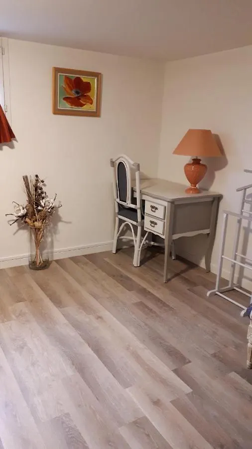 T1 Dans Maison Au Calme Réalmont